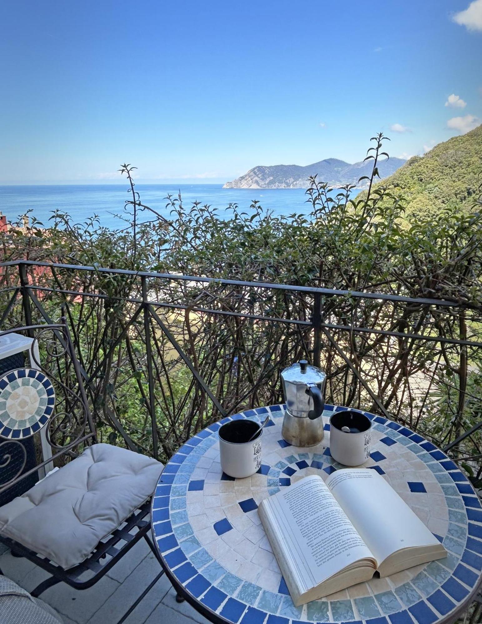 Pietra Azzurra, Newly Renovated Appartement Corniglia Buitenkant foto